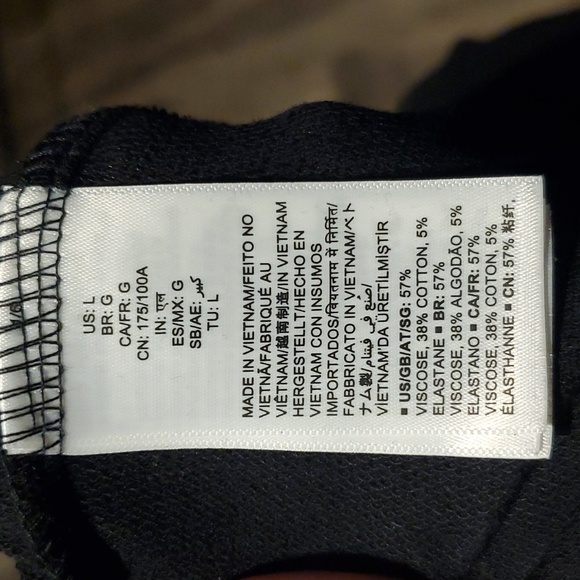 2/$40 💕 NWT sz L Romper - Picture 7 of 7